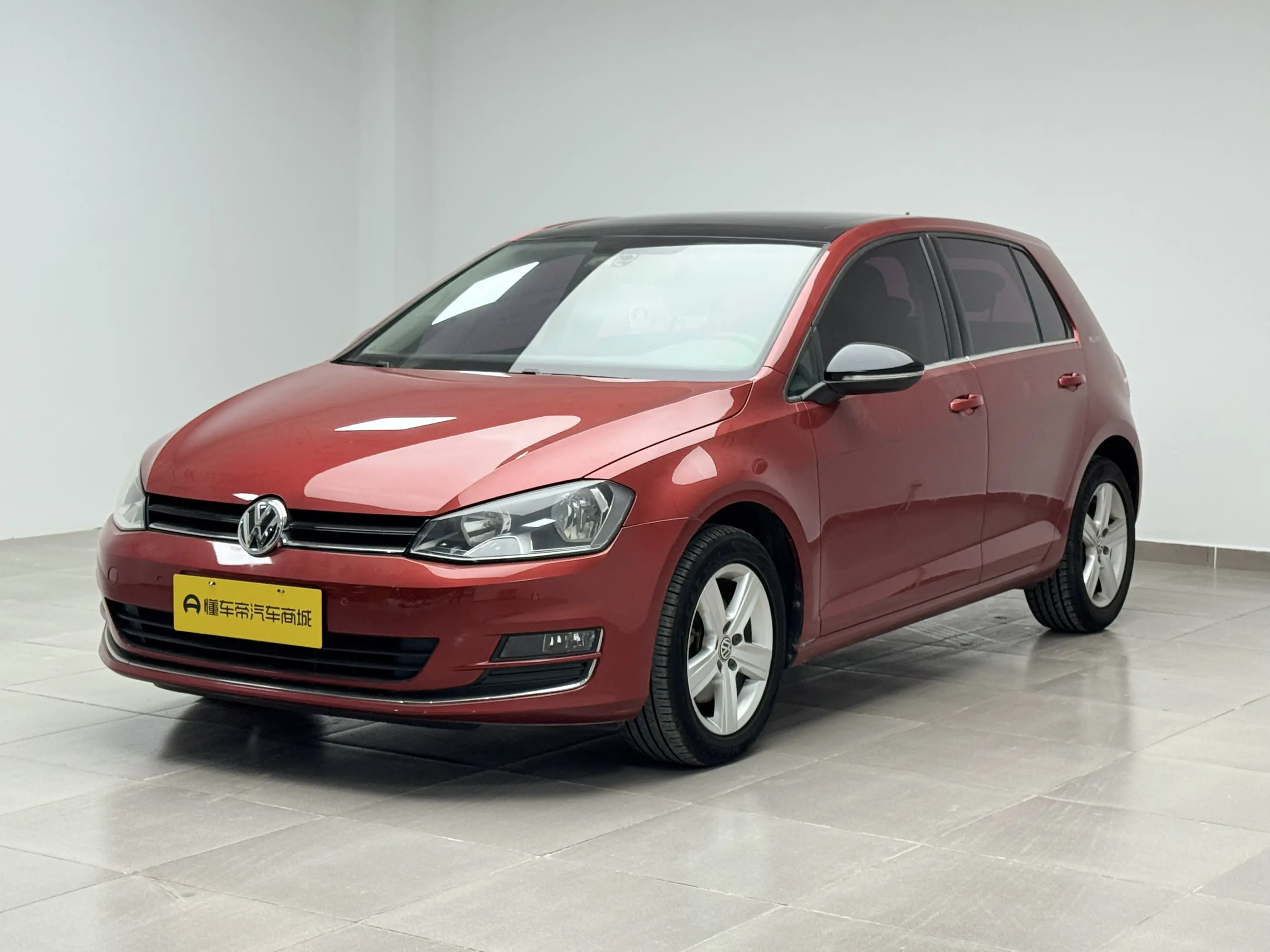 Volkswagen Golf  из Китая