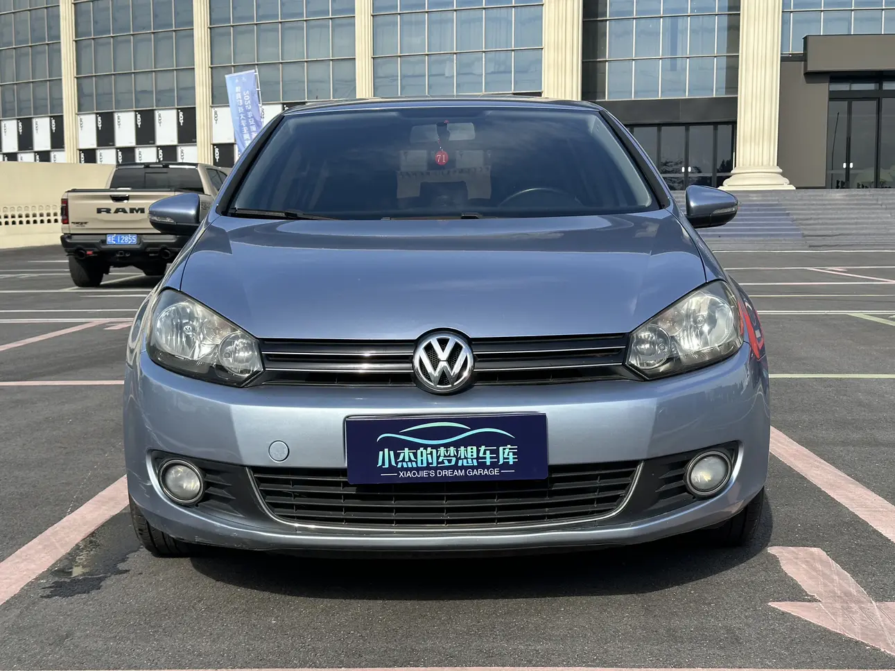 Volkswagen Golf  из Китая