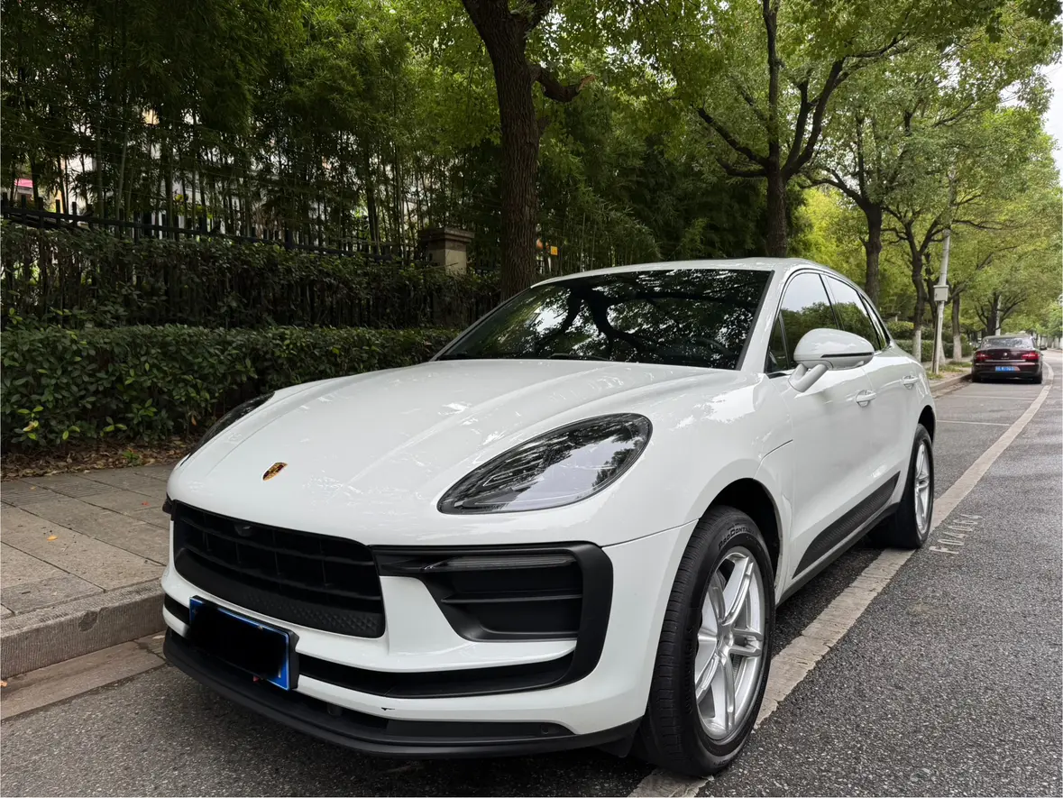 Porsche Macan  из Китая