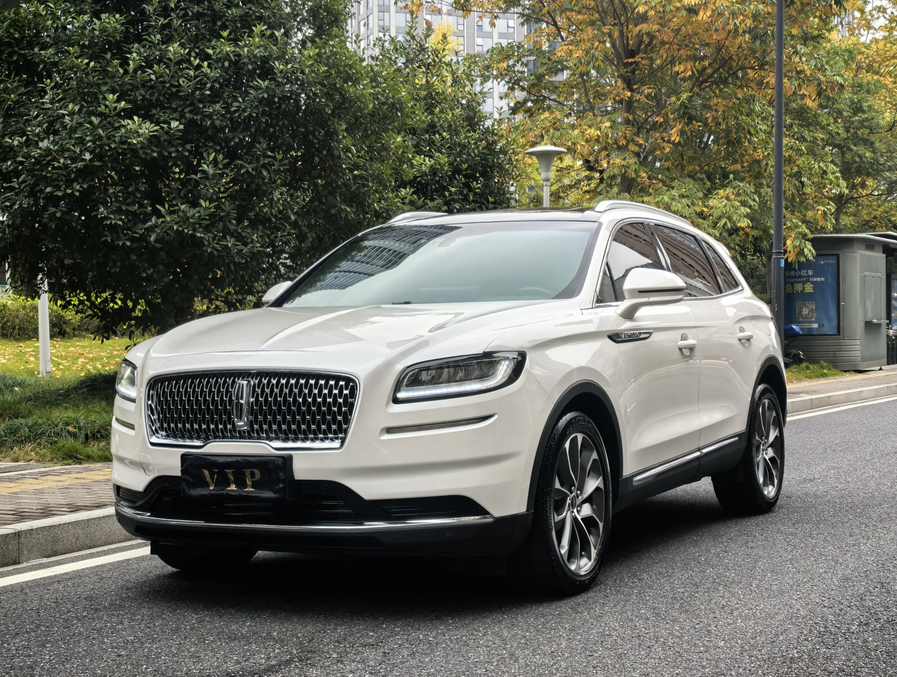 Lincoln Navigator  из Китая