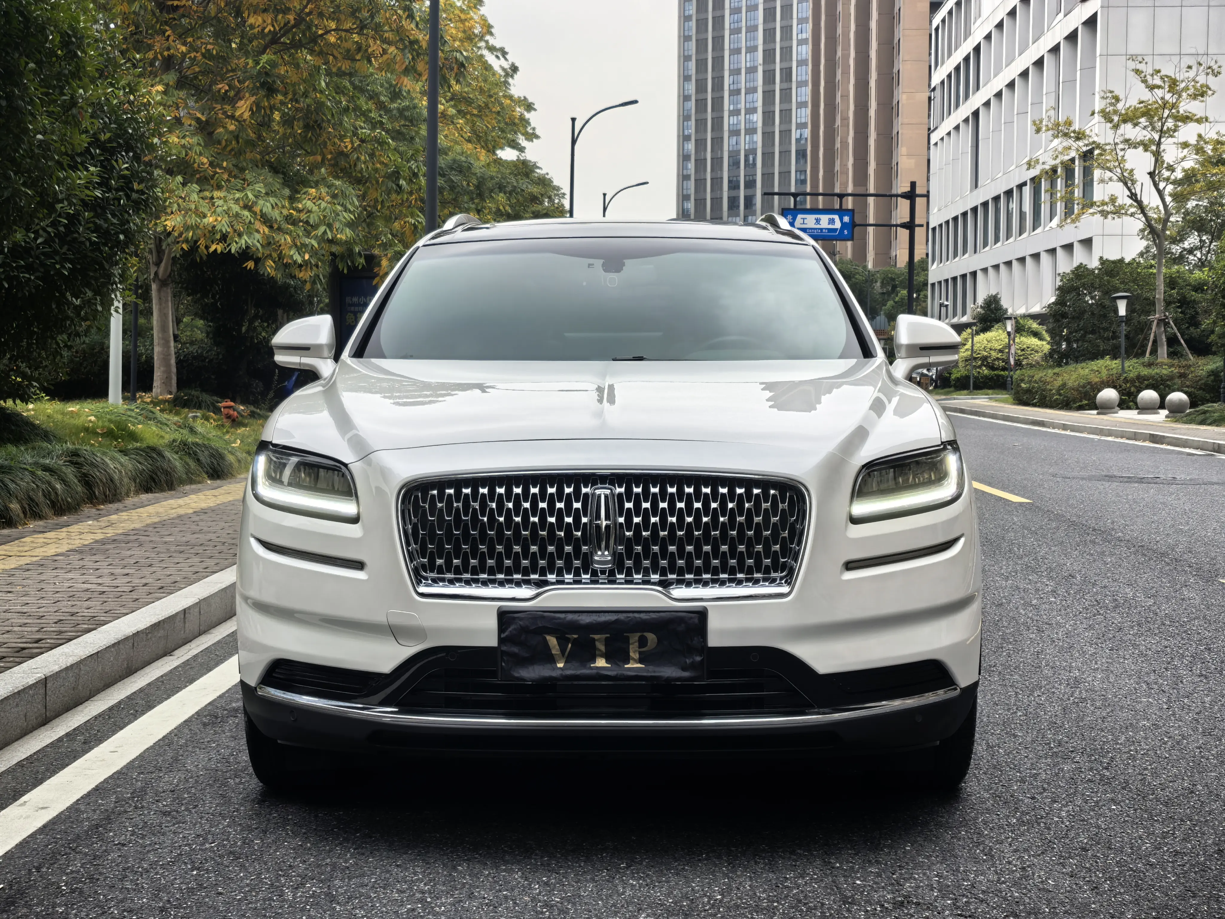 Lincoln Navigator  из Китая