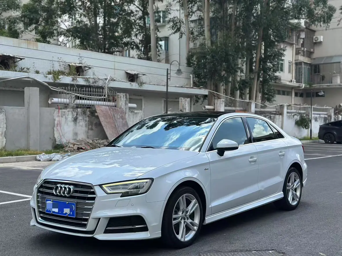 Audi A3  из Китая