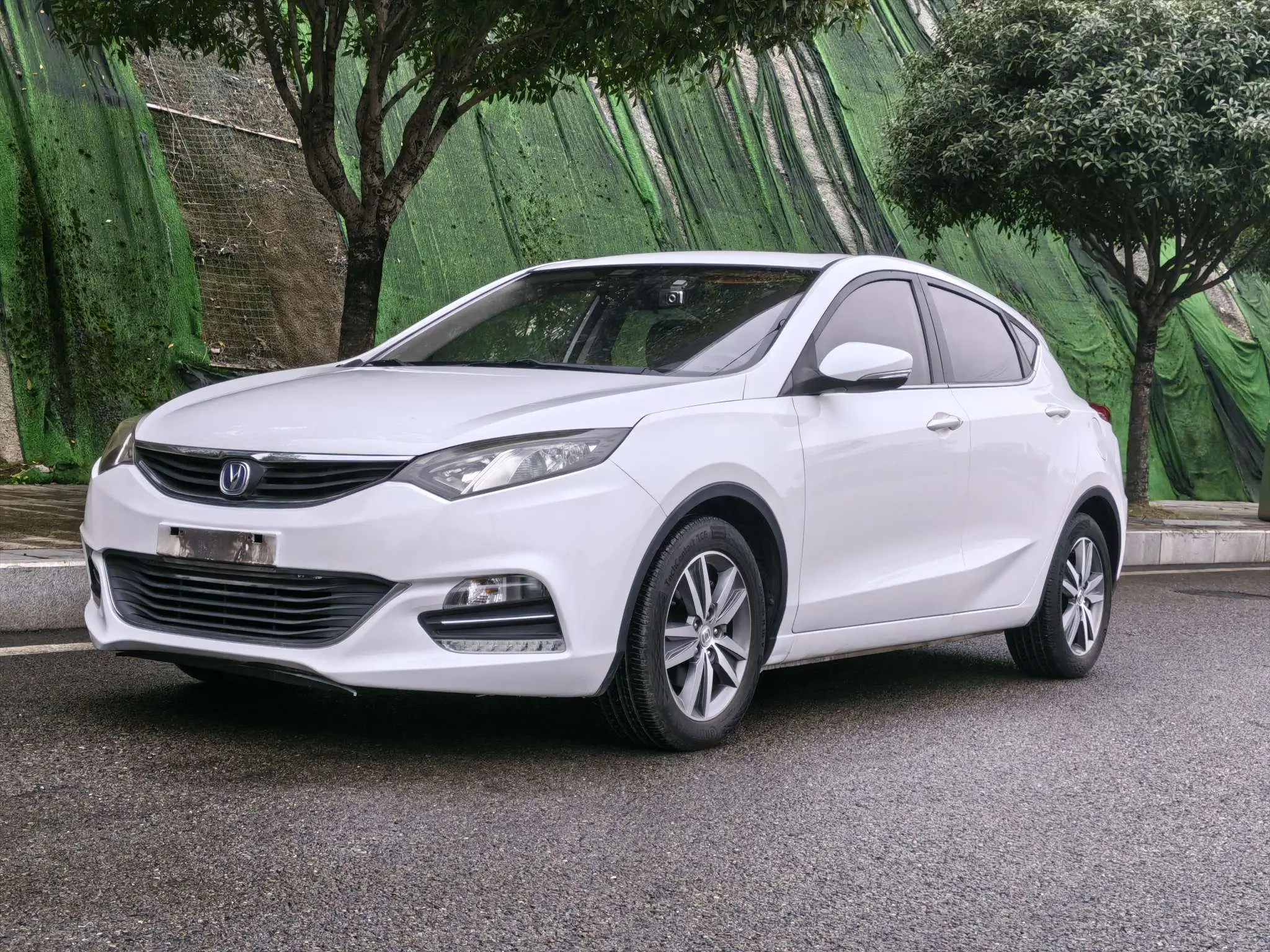 Changan Eado XT  из Китая