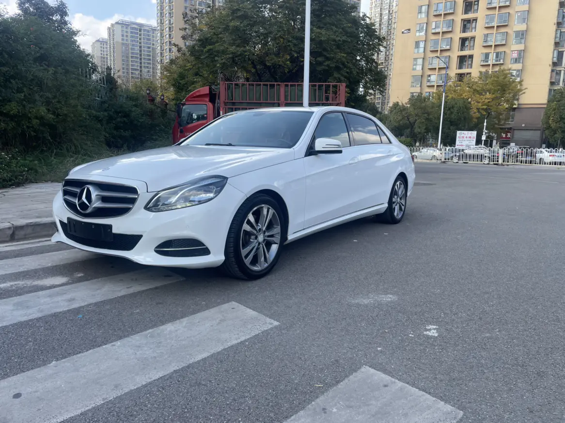 Mercedes-Benz E-Class  из Китая