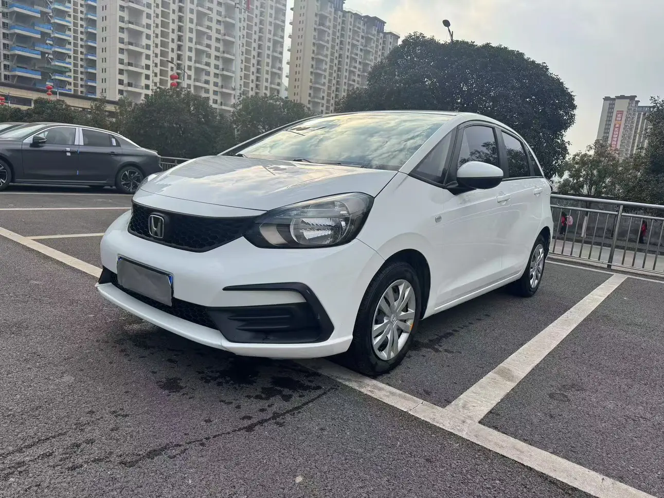 Honda Fit  из Китая