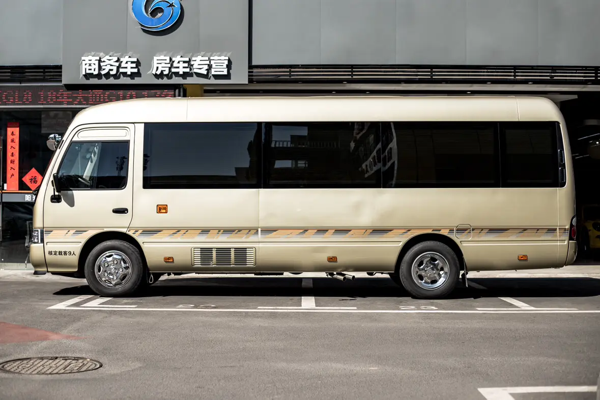 Toyota Costa