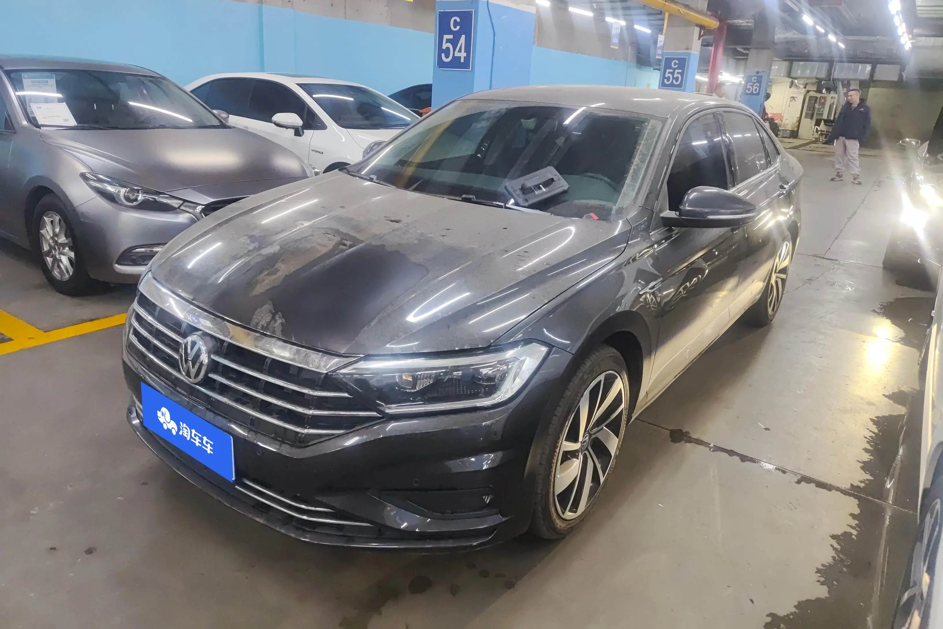 Volkswagen Sagitar  из Китая