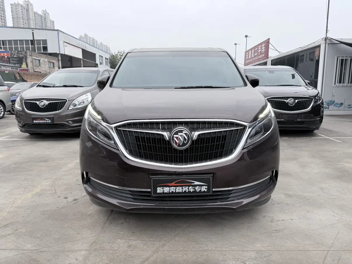 Buick GL8  из Китая