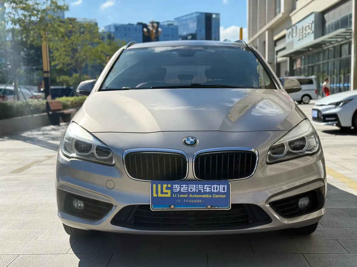 BMW 2 series station wagon  из Китая