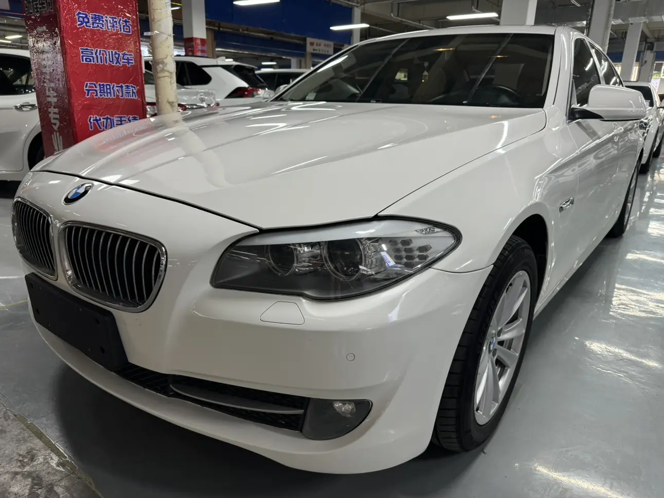 BMW 5 Series  из Китая