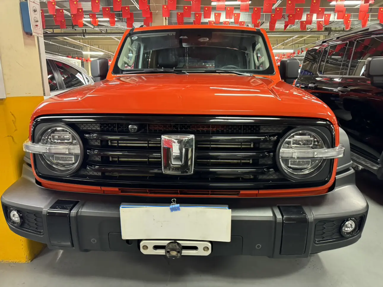 Tank 300  из Китая