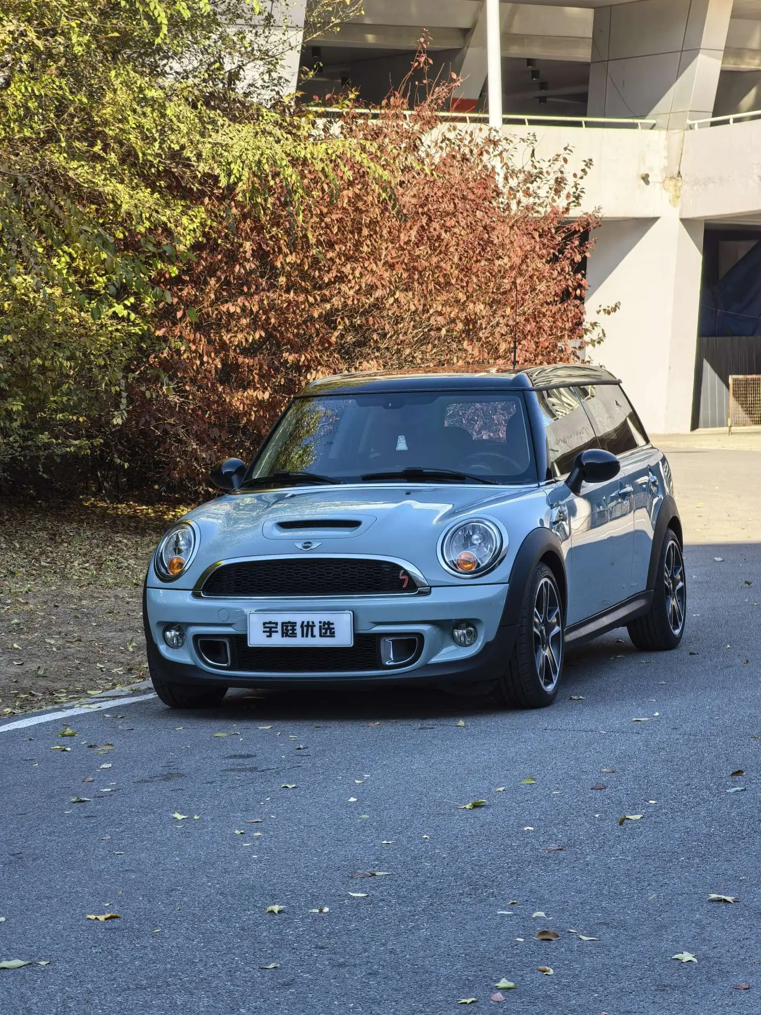 MINI CLUBMAN  из Китая