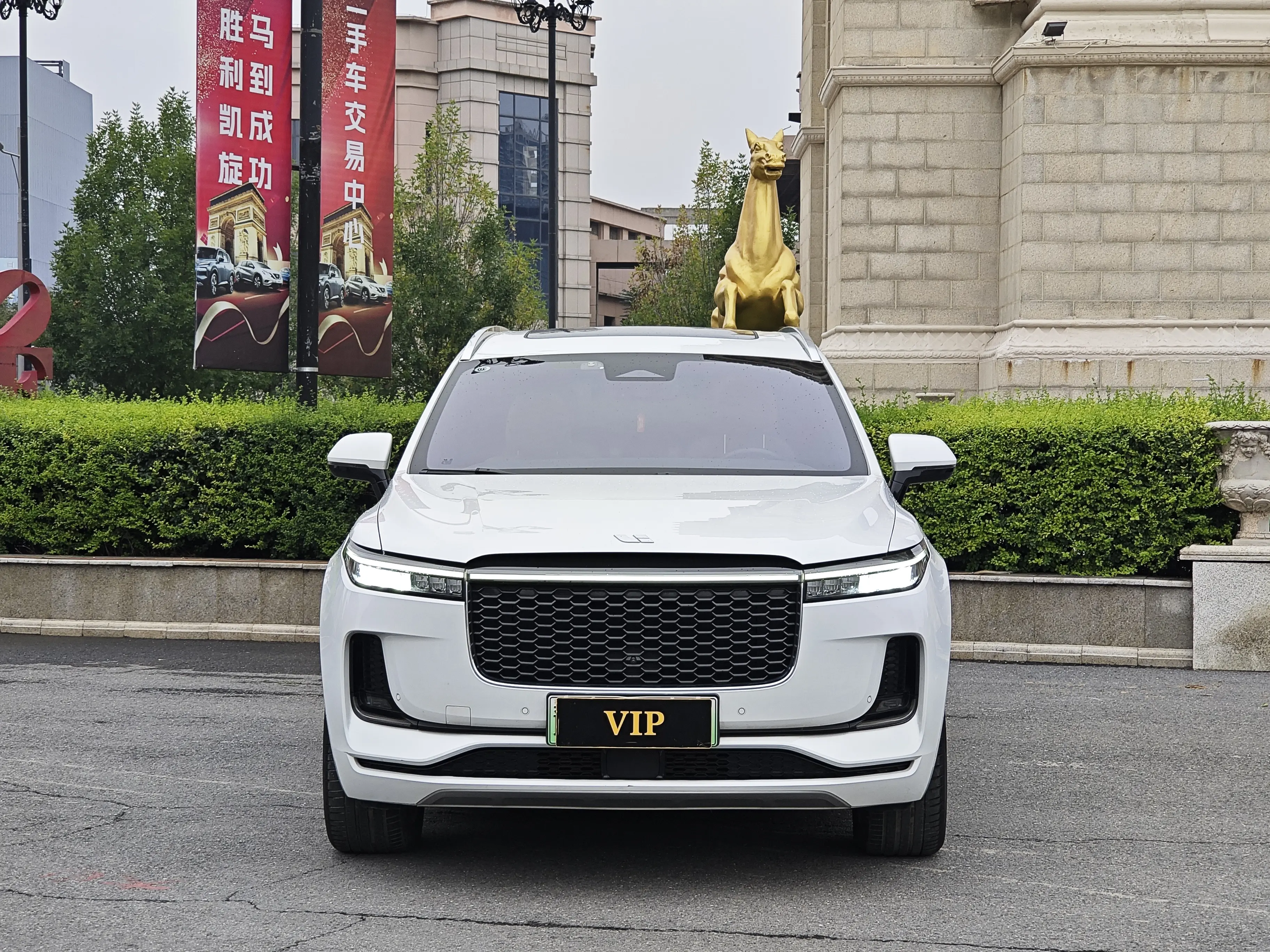 Li ONE (Ideal ONE)  из Китая