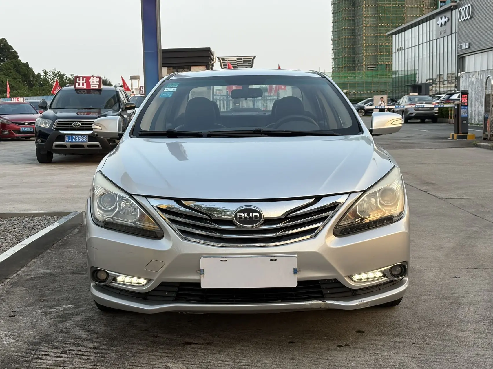 BYD G5  из Китая