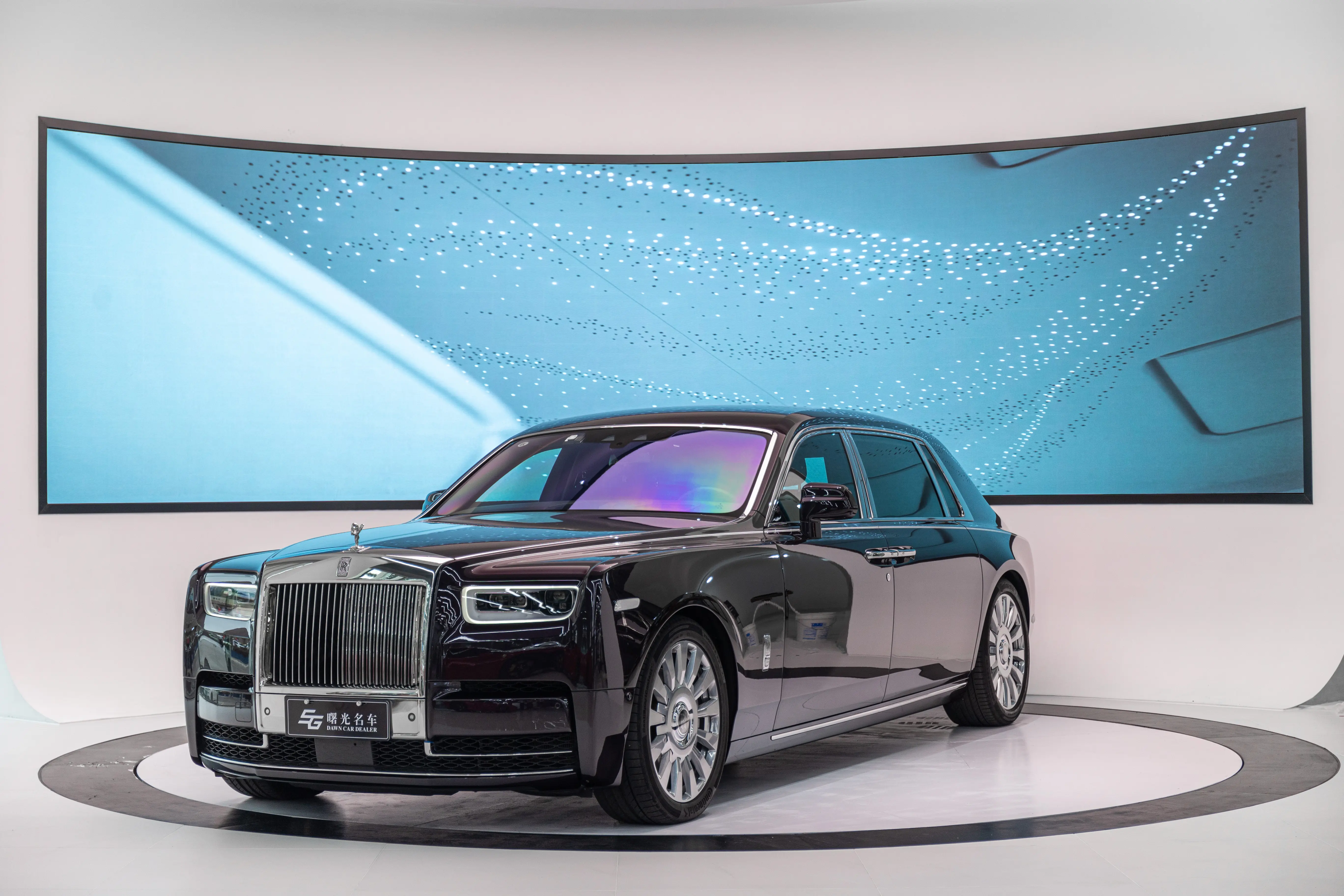 Rolls Royce Phantom  из Китая