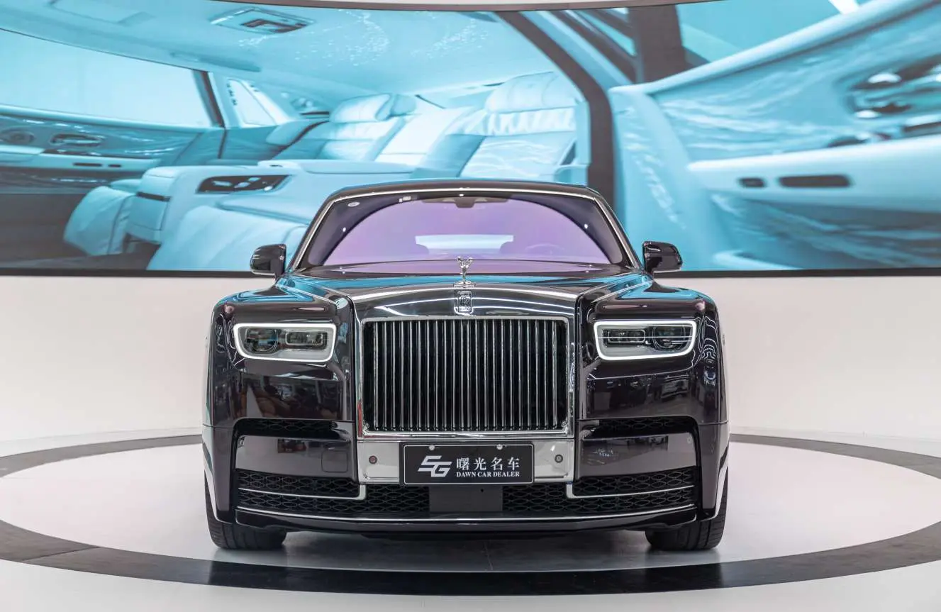 Rolls Royce Phantom  из Китая