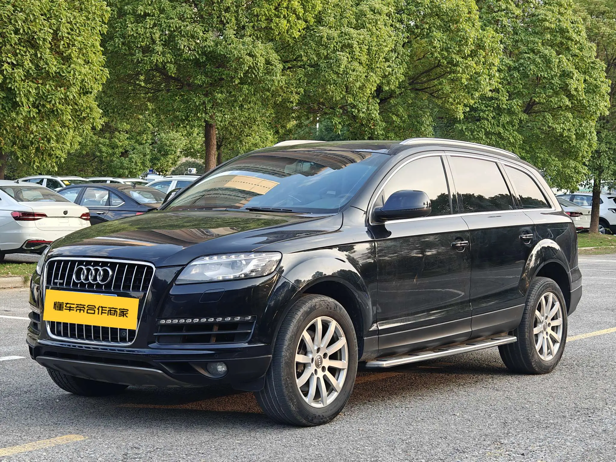 Audi Q7  из Китая