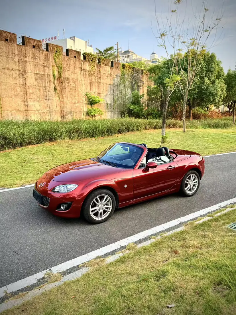 Mazda MX-5  из Китая