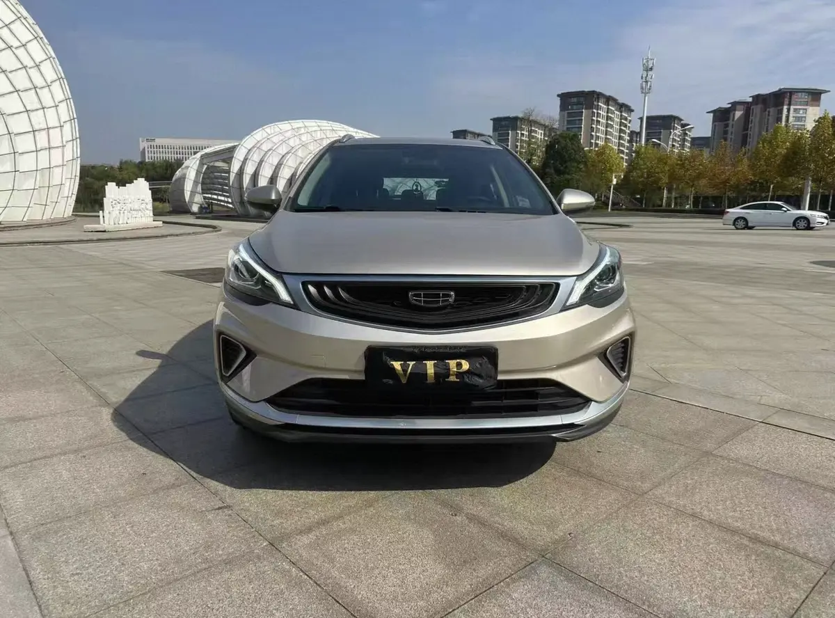 Geely Emgrand GS  из Китая