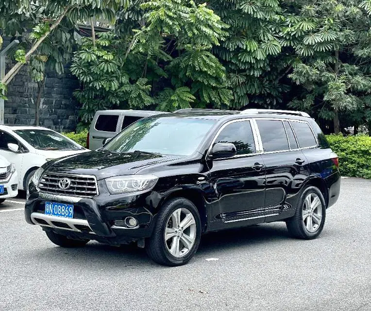 Toyota Highlander  из Китая
