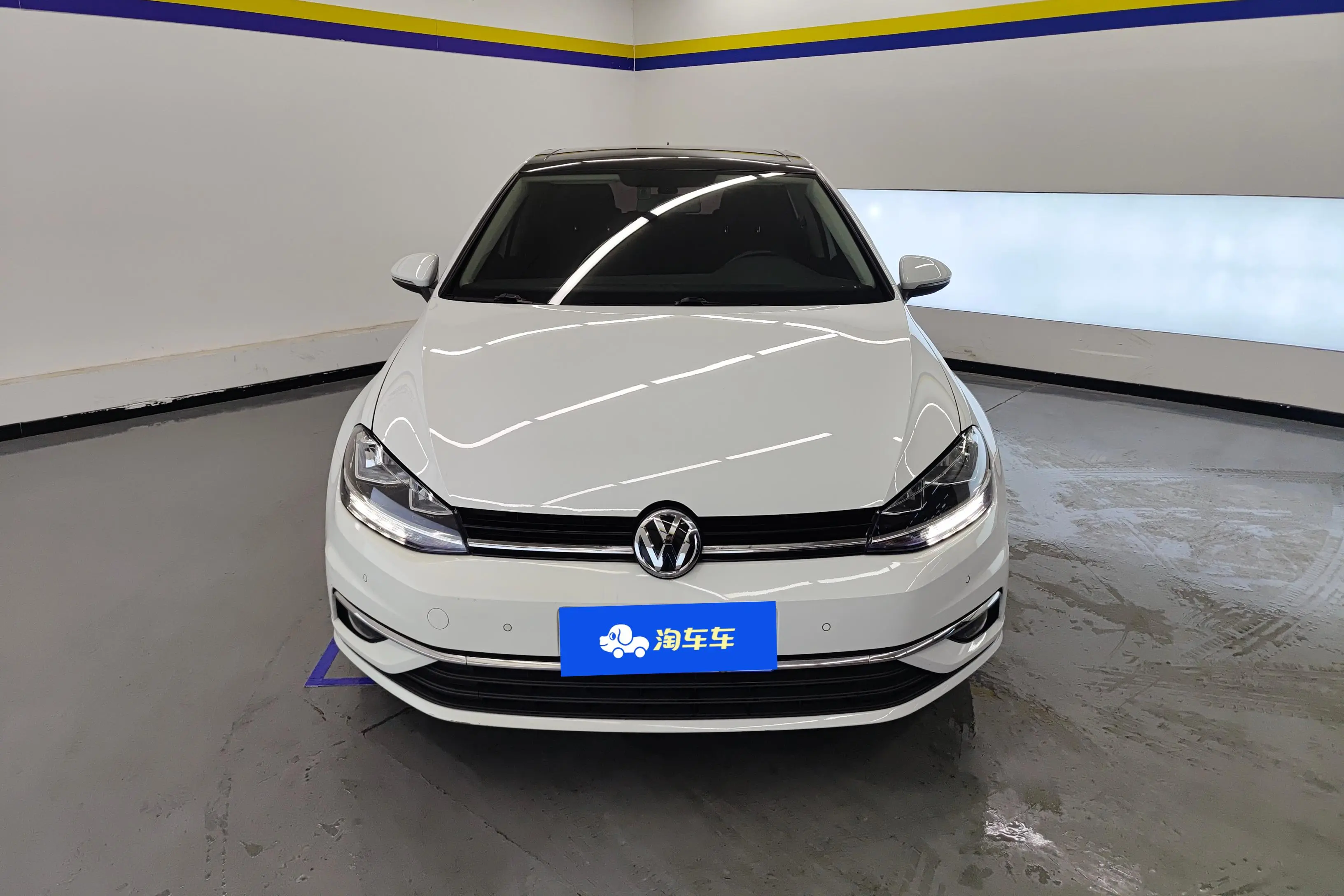 Volkswagen Golf  из Китая