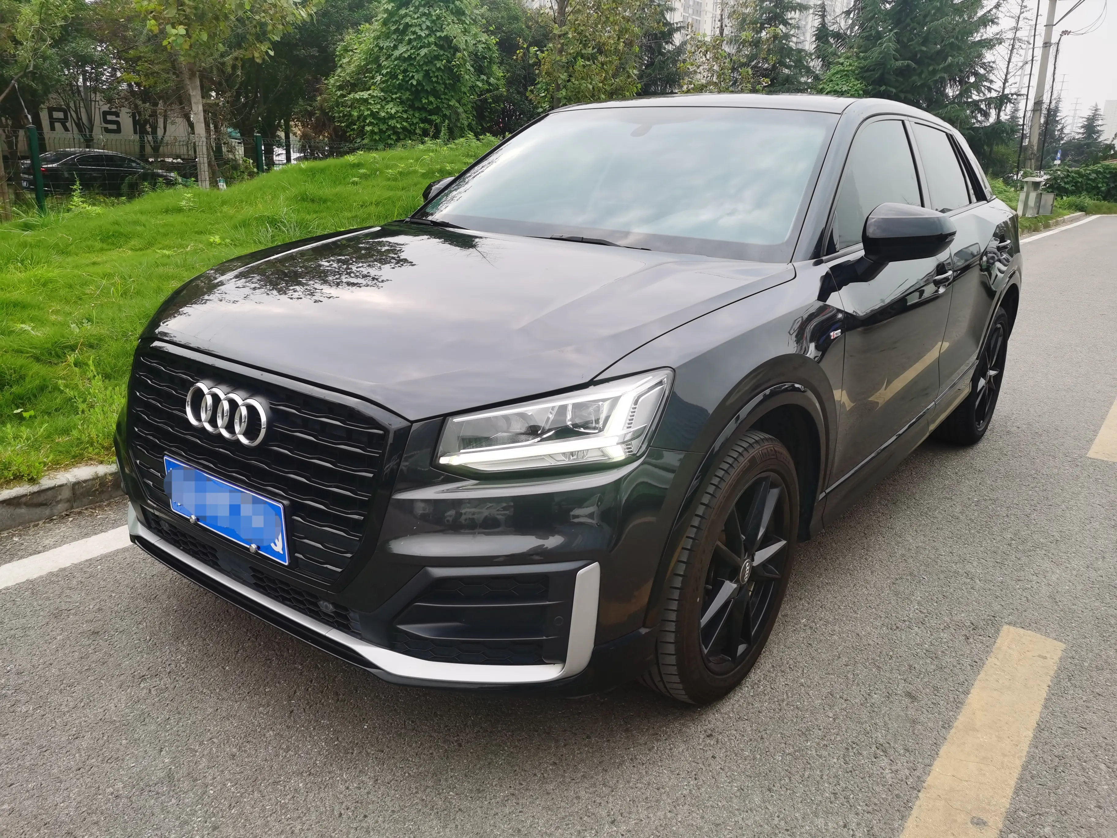Audi Q2L  из Китая