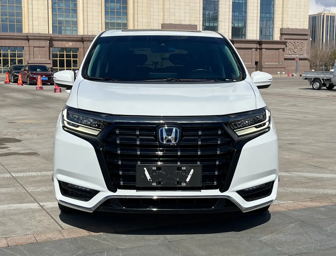 Honda Elysion (Alison)  из Китая