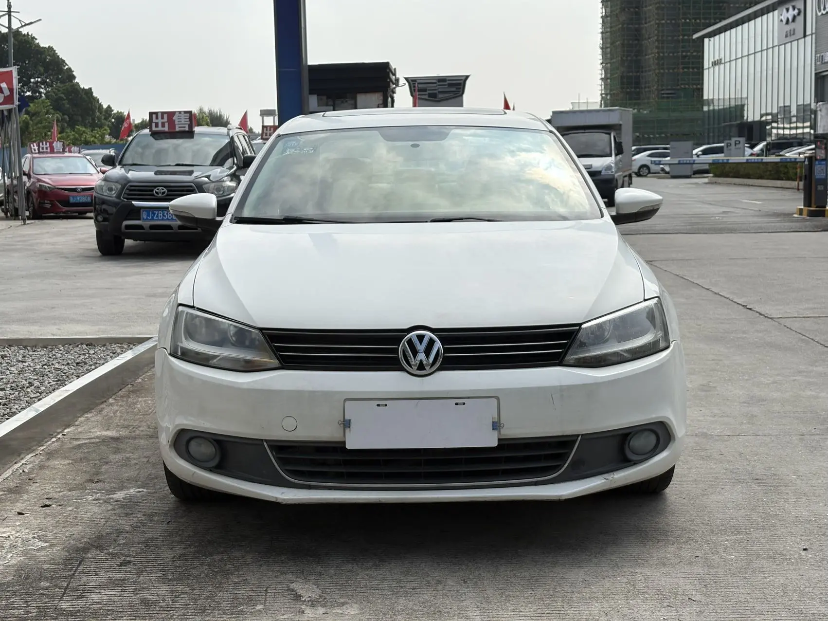 Volkswagen Sagitar  из Китая