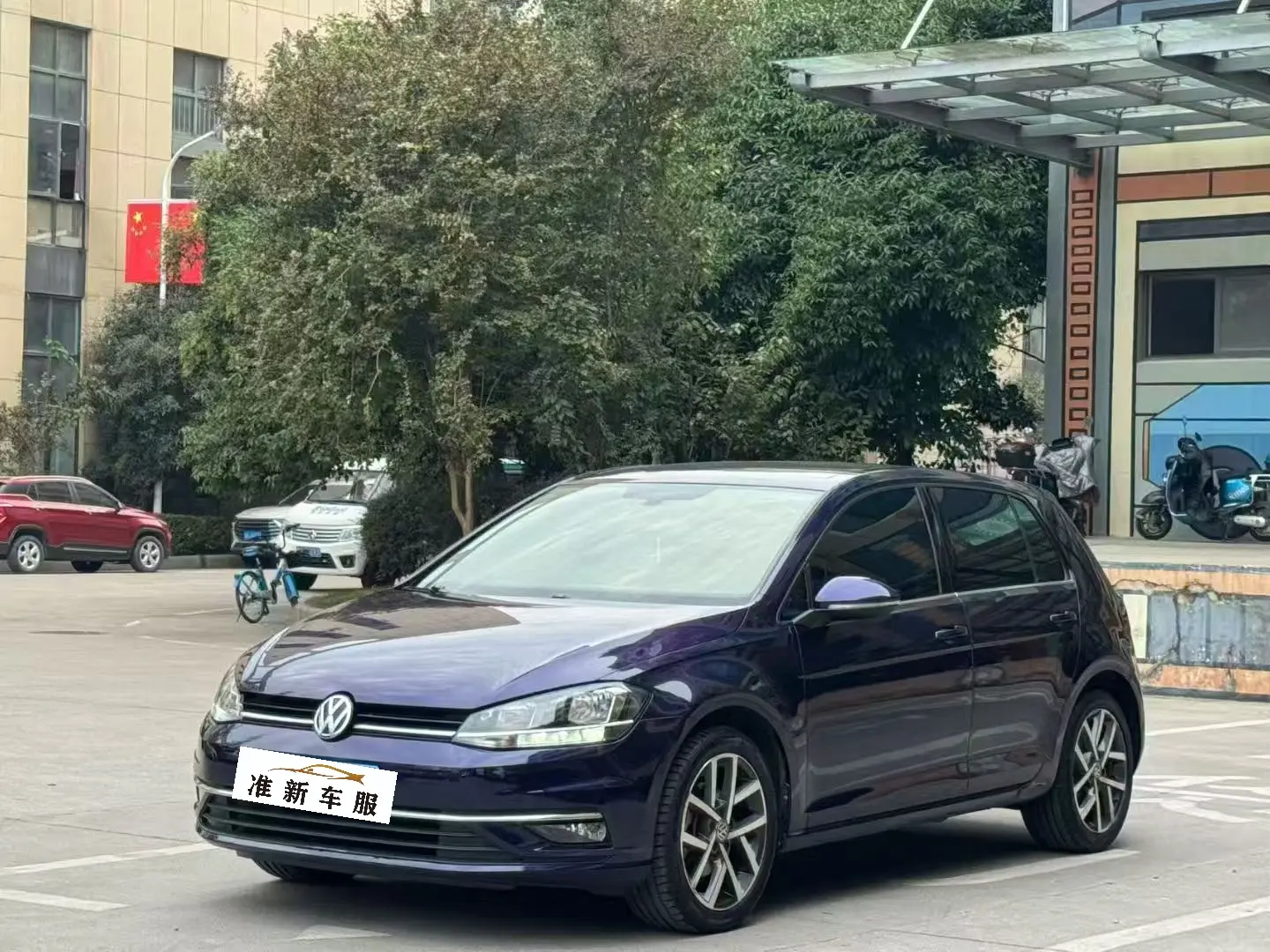 Volkswagen Golf  из Китая