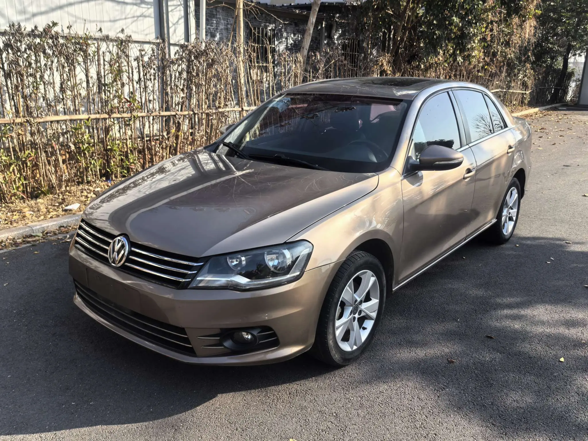 Volkswagen Bora  из Китая