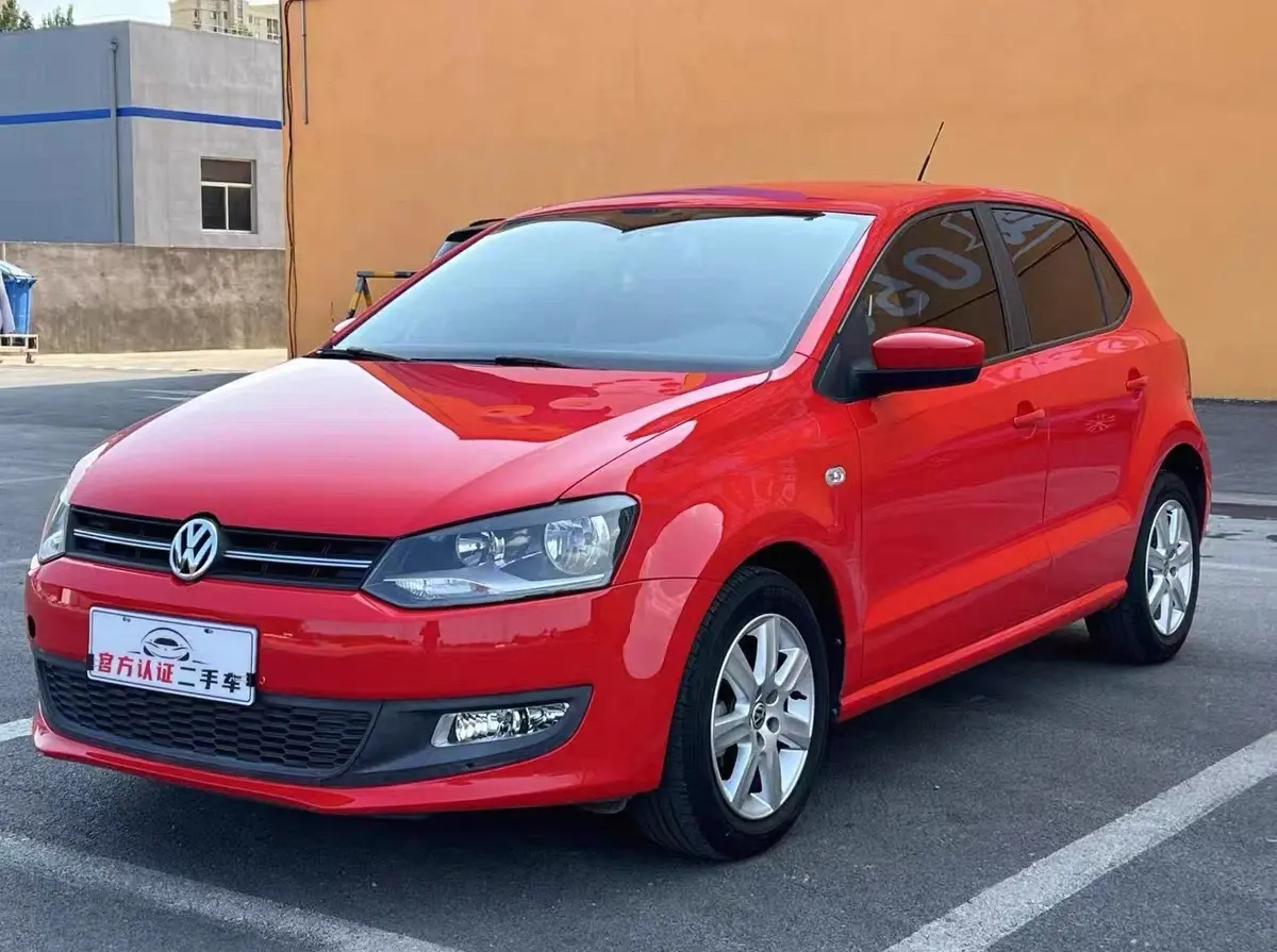 Volkswagen Polo  из Китая