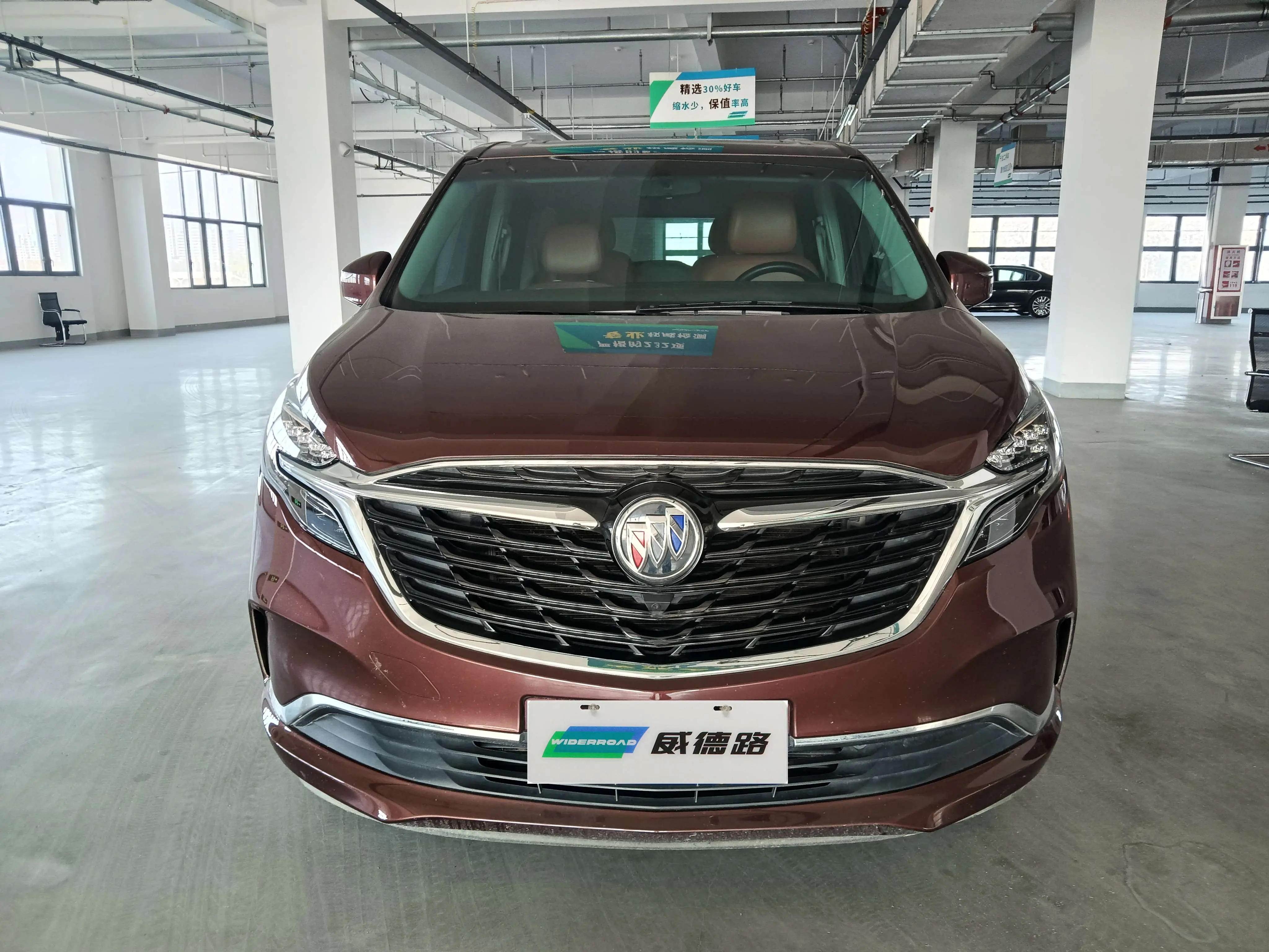 Buick GL8  из Китая