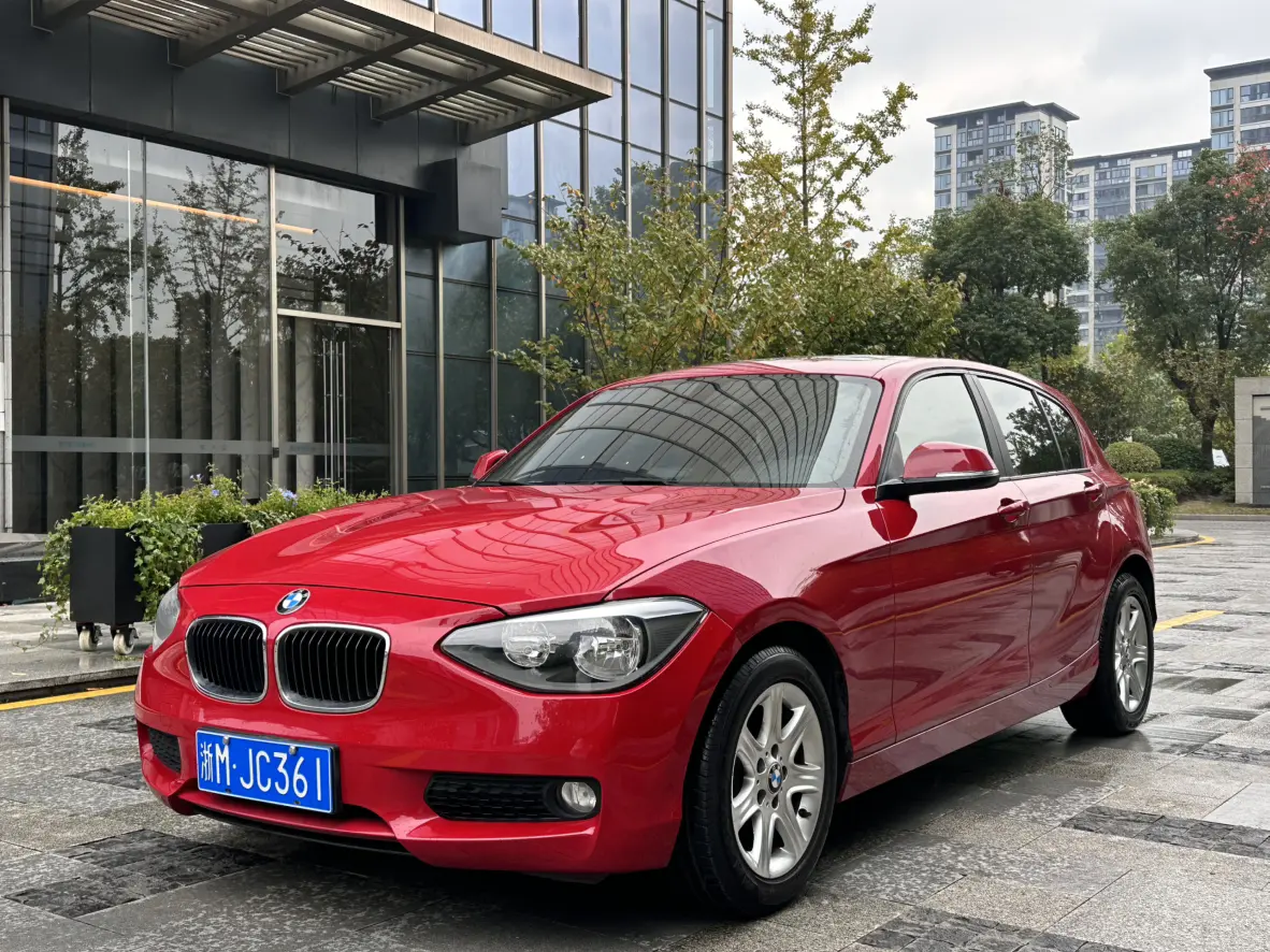 BMW 1 Series (imported)  из Китая