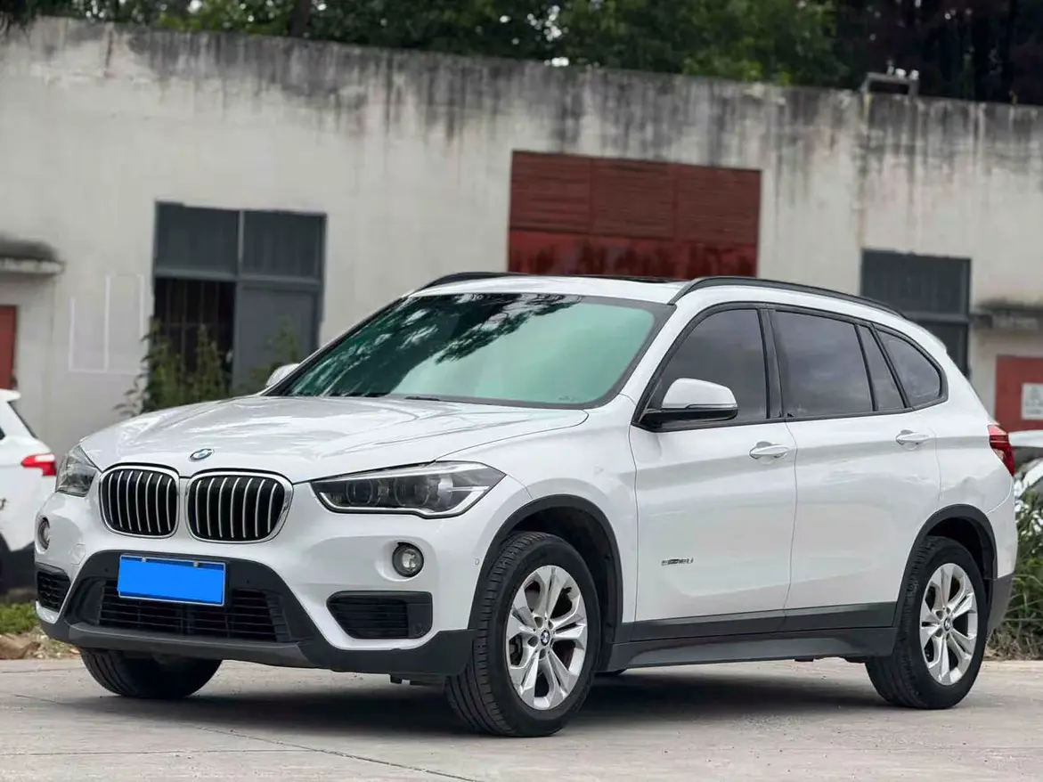 BMW X1  из Китая