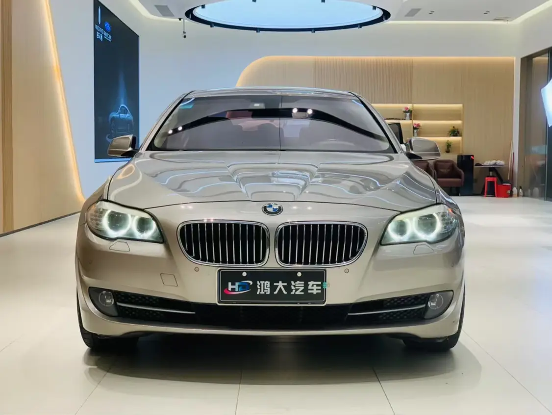 BMW 5 Series  из Китая