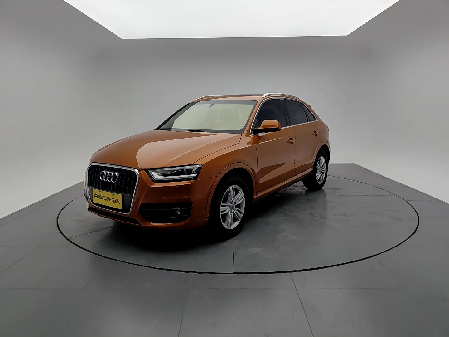 Audi Q3  из Китая