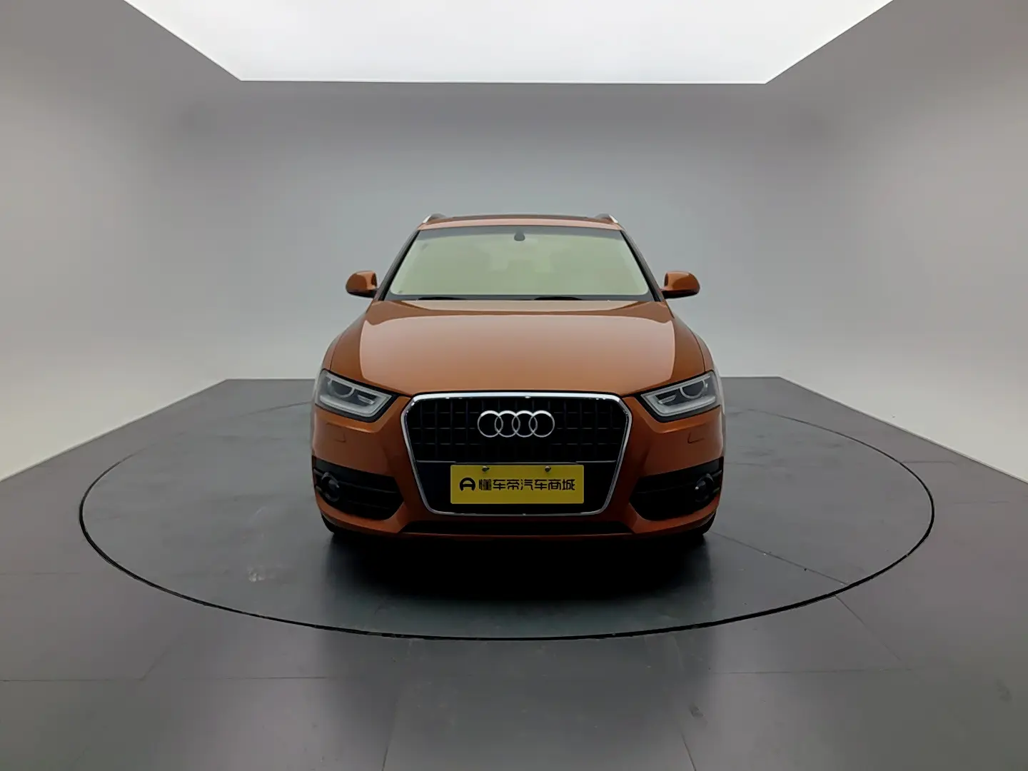 Audi Q3  из Китая