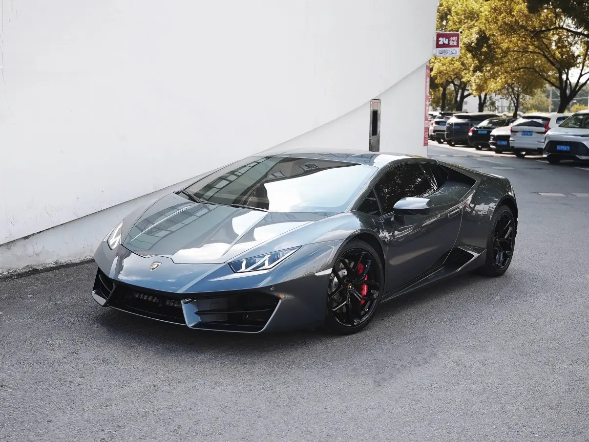 Lamborghini Huracán  из Китая
