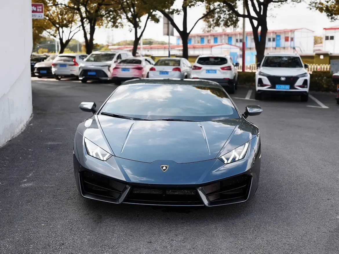 Lamborghini Huracán  из Китая