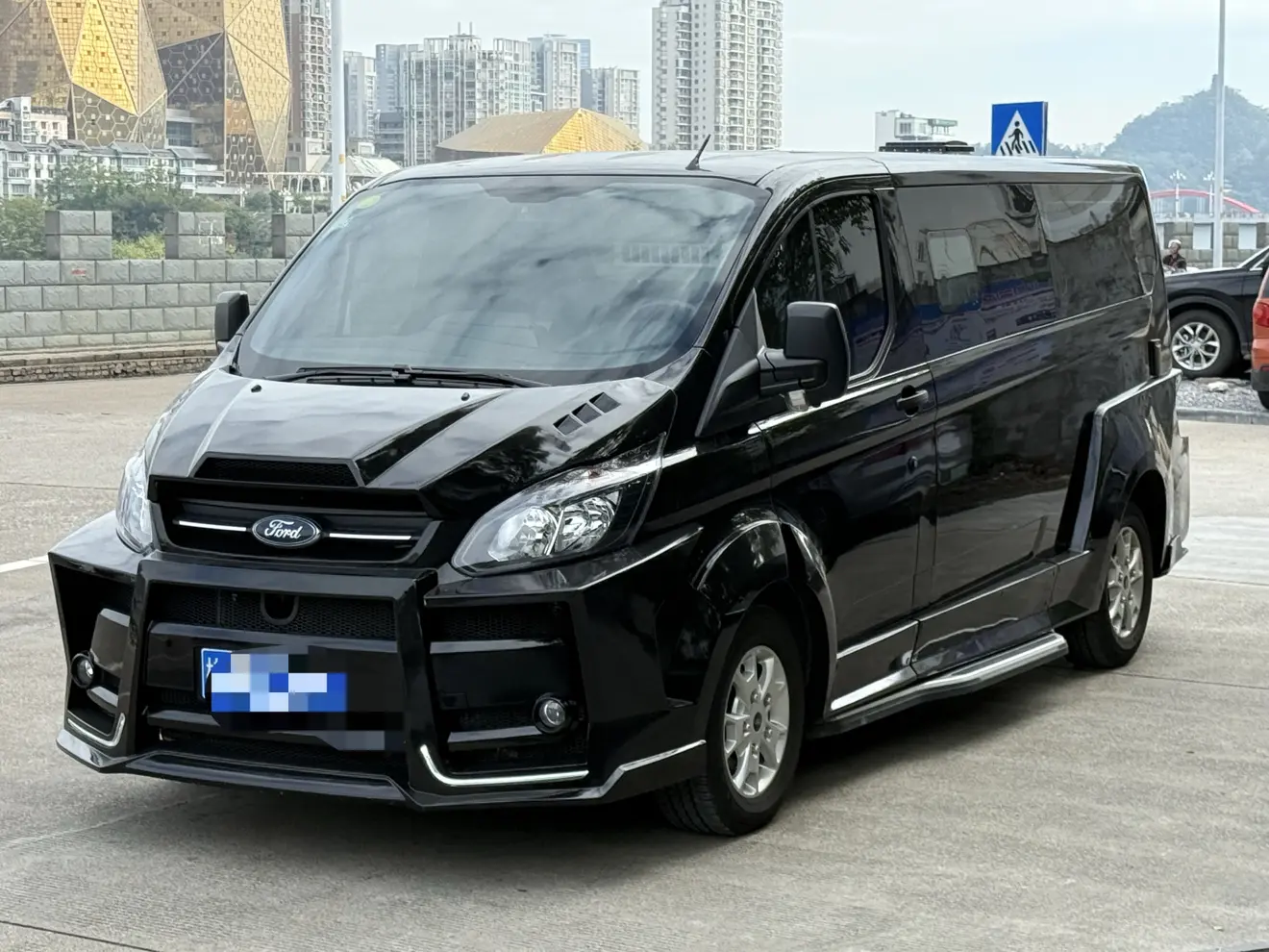 Ford Transit  из Китая