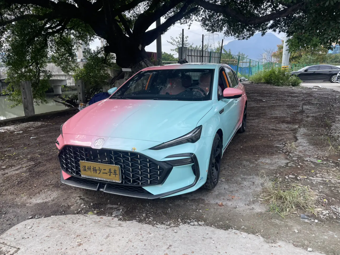 MG 6  из Китая