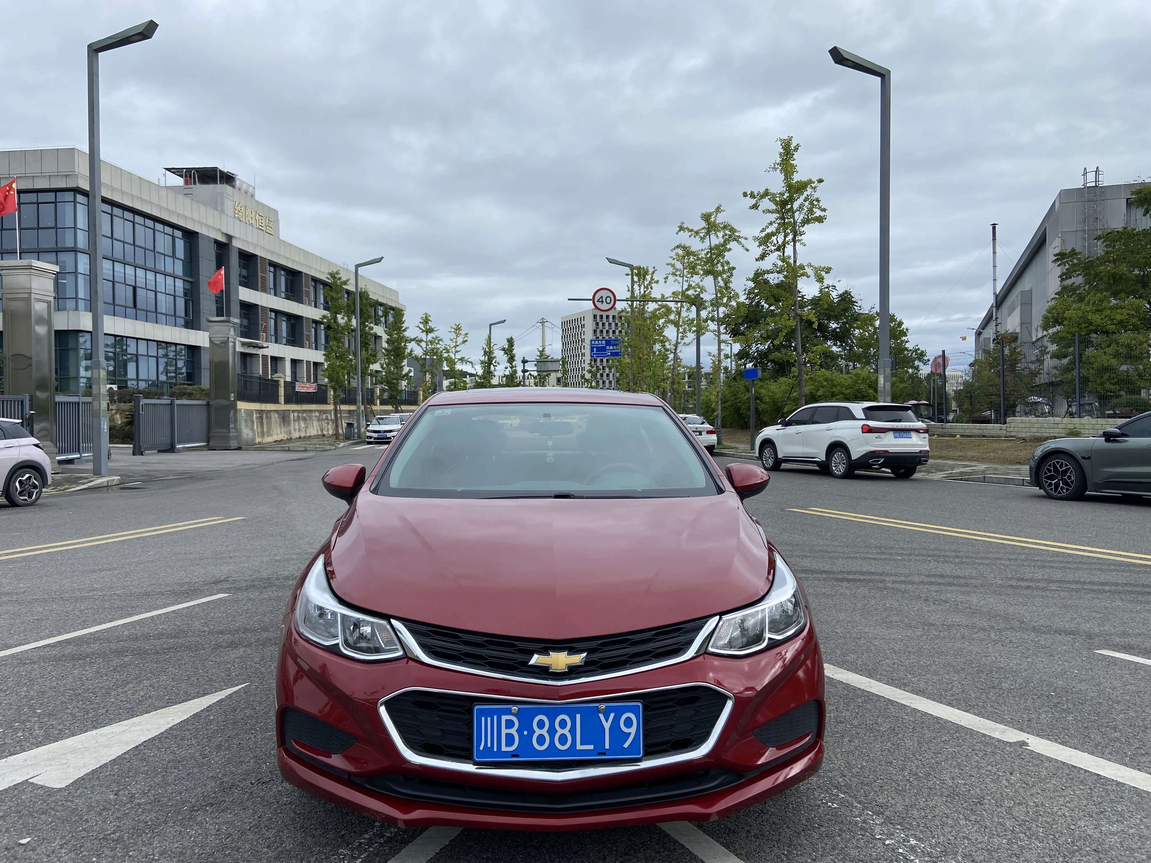 Chevrolet Monza (Cruze)  из Китая