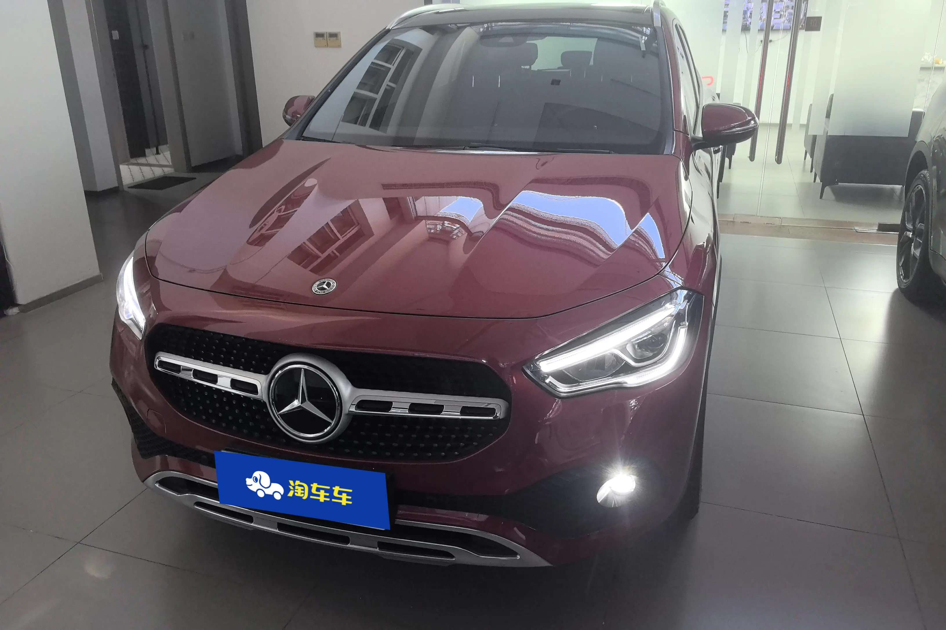 Mercedes-Benz GLA  из Китая