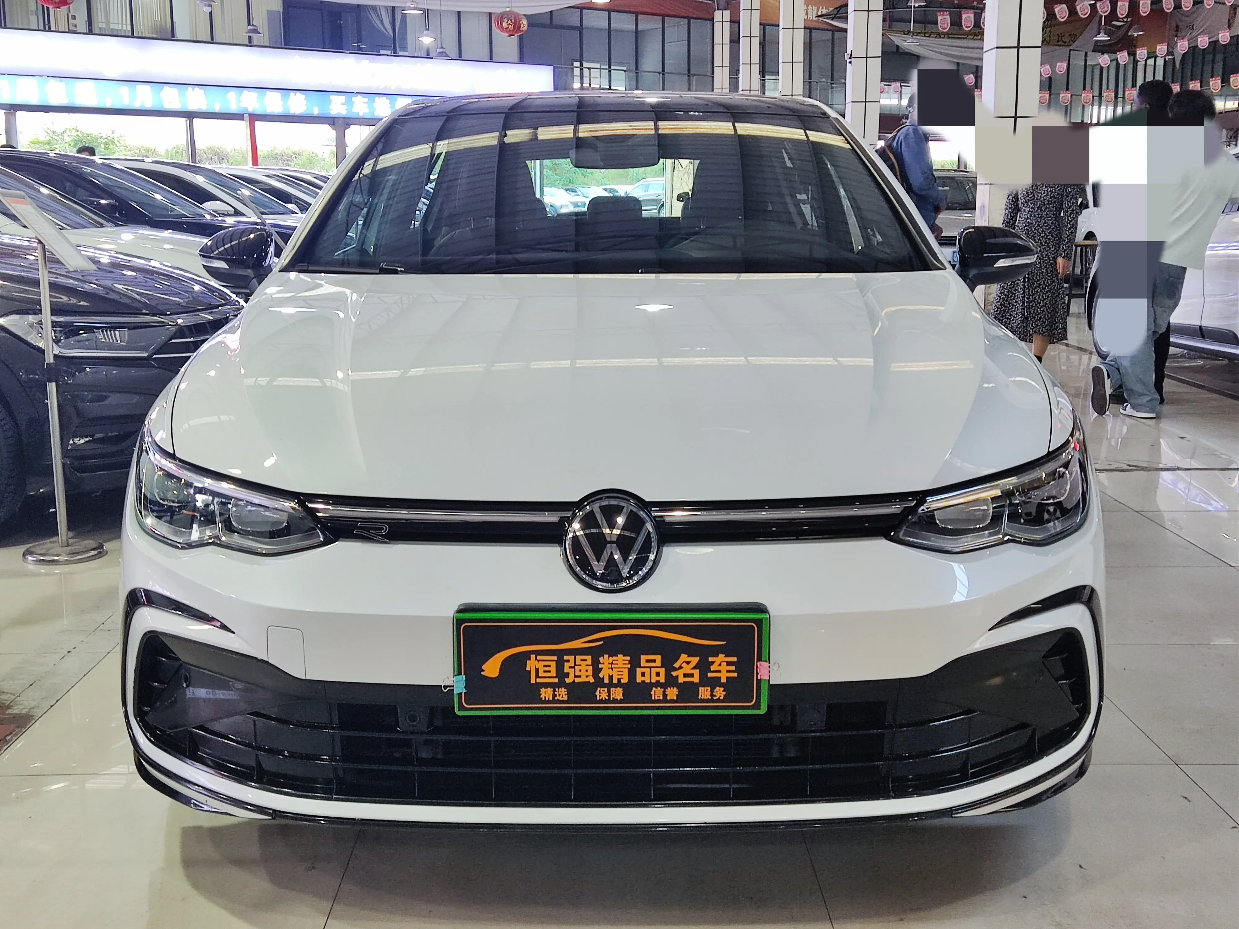 Volkswagen Golf  из Китая