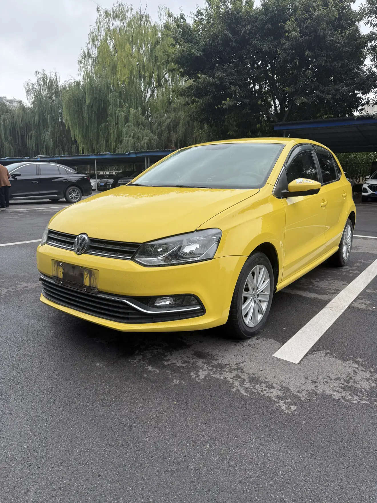 Volkswagen Polo  из Китая