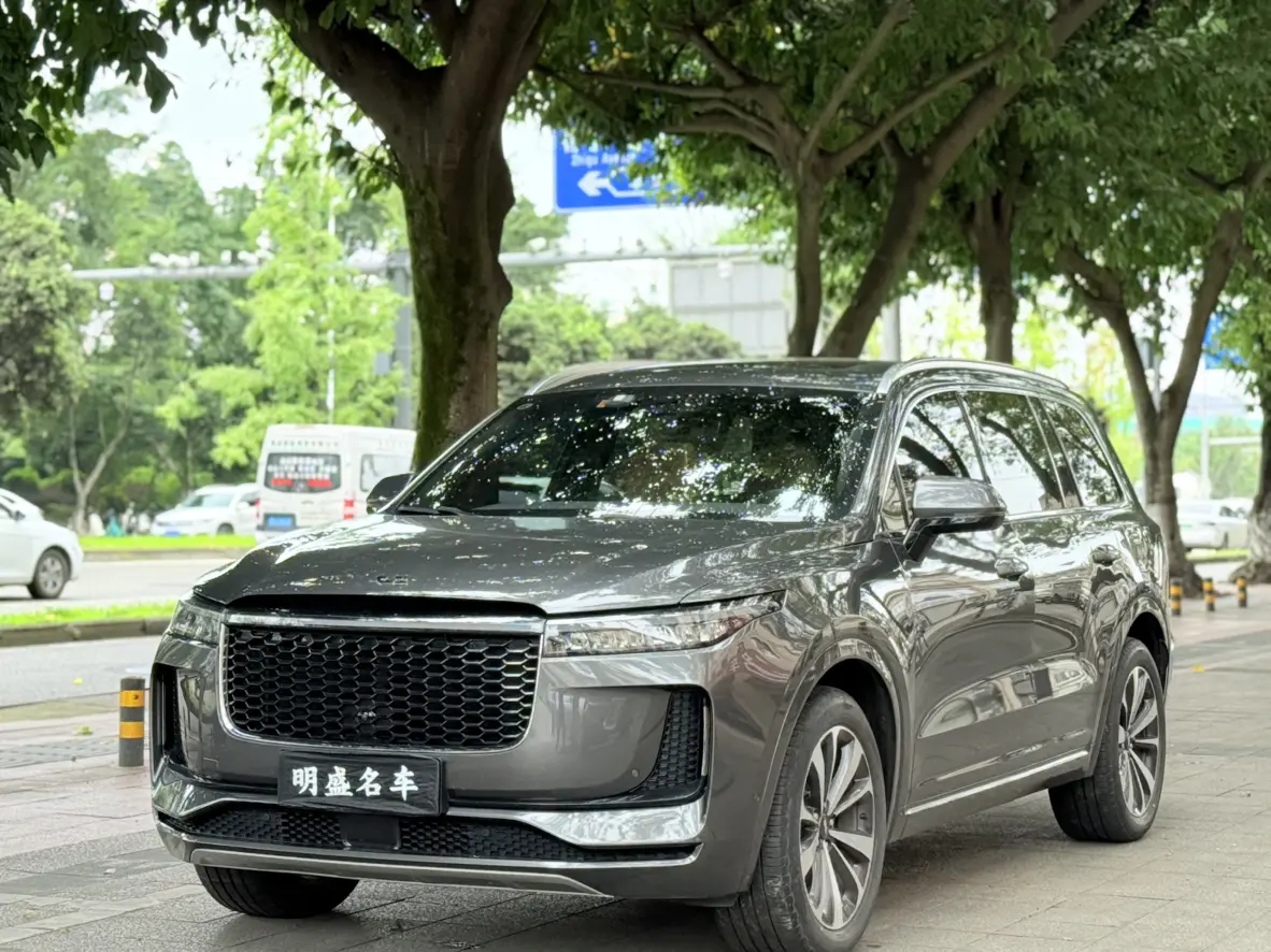 Li ONE (Ideal ONE)  из Китая