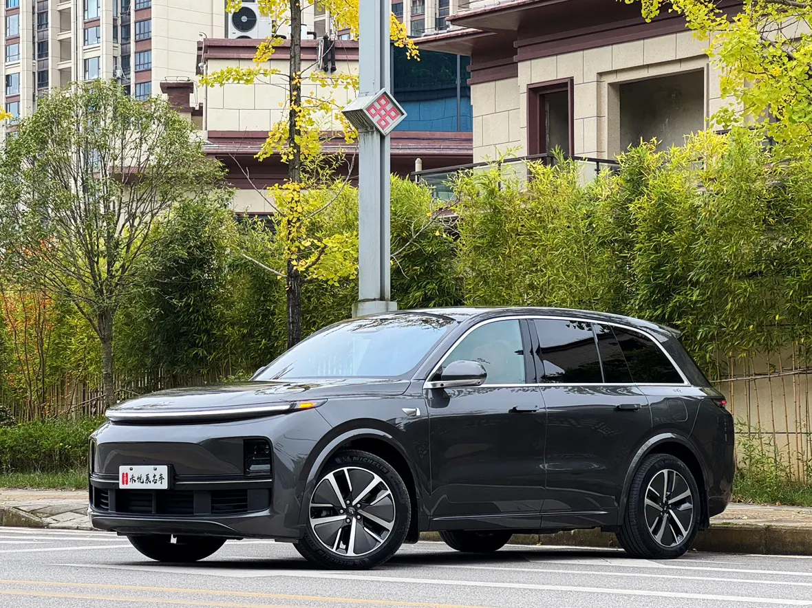 Li L8 (Ideal L8)  из Китая