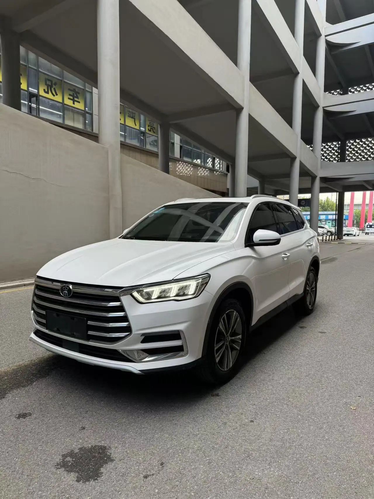 BYD Song Pro  из Китая