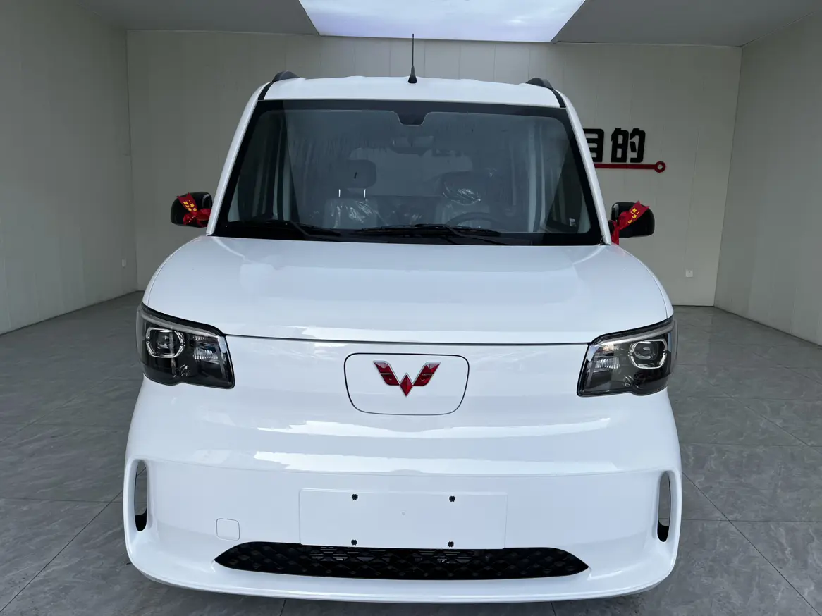 Wuling Zhiguang EV  из Китая