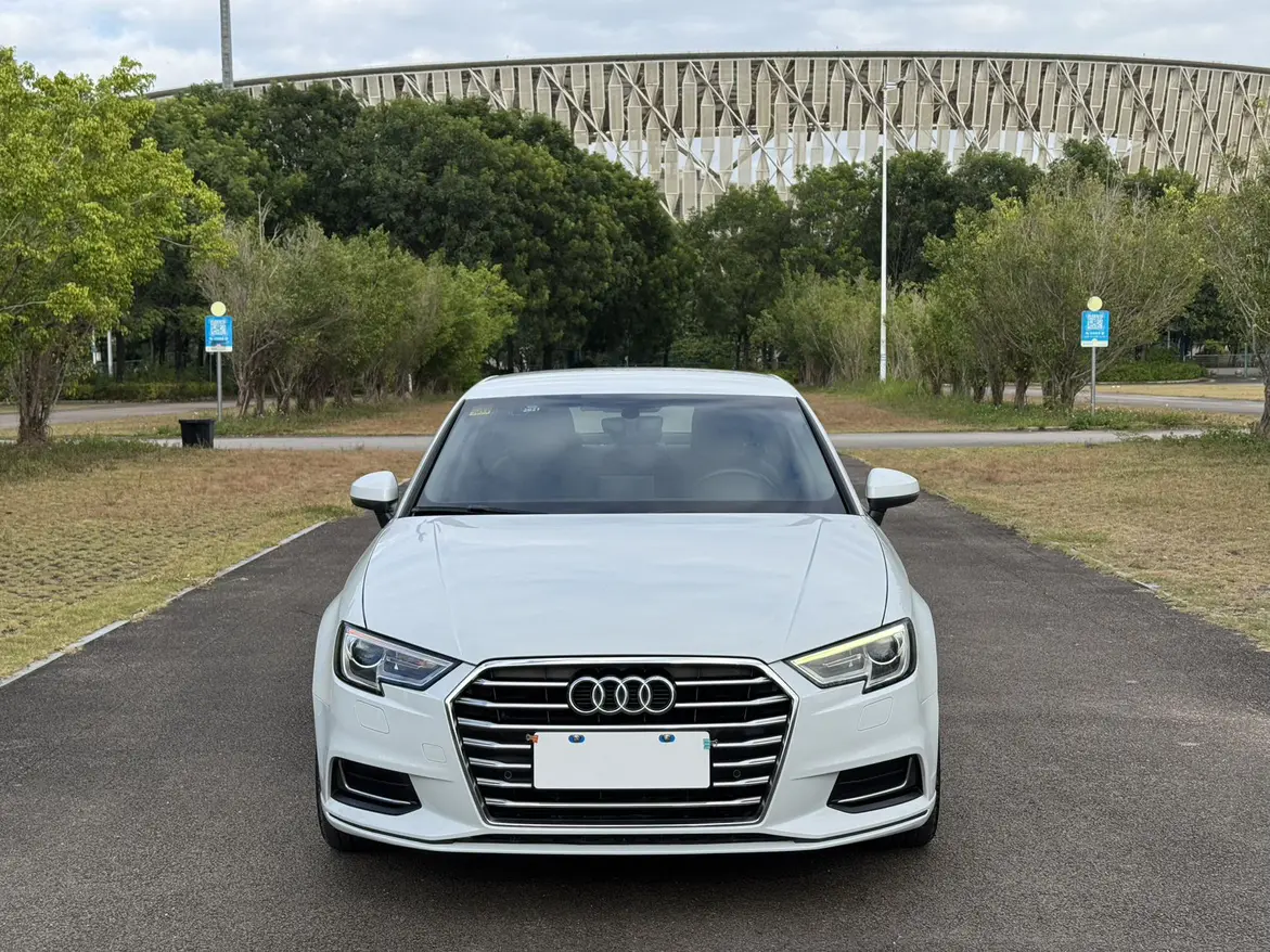 Audi A3  из Китая